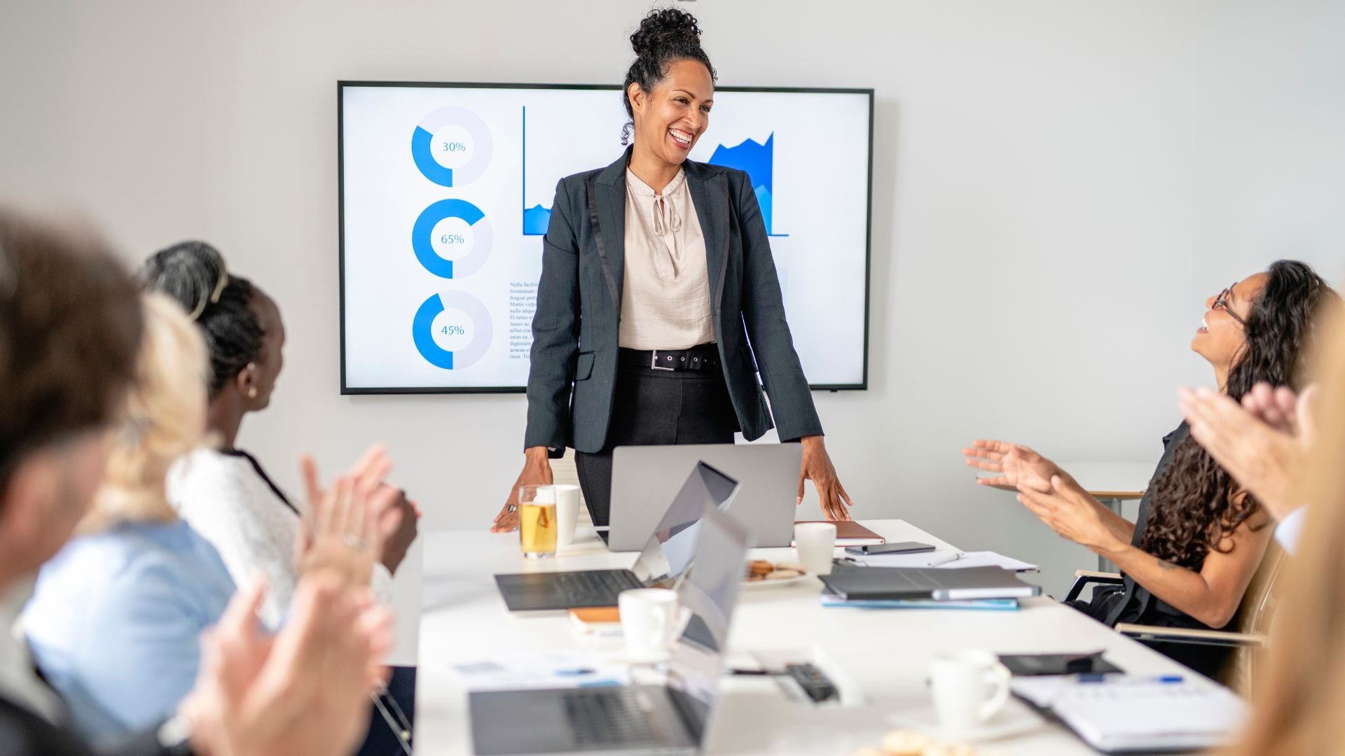 image of networking event (for a b2b saas)